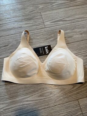 NWT Knix Revolution V Neck Bra